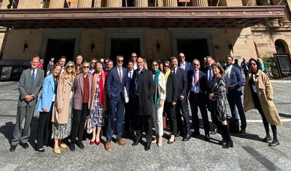 G’Day from Australia: Council Delegation Mixes Business and Fun image