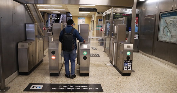 As BART Plans New Fare Gates, D.C. Metro Success Shows the Pay Off image