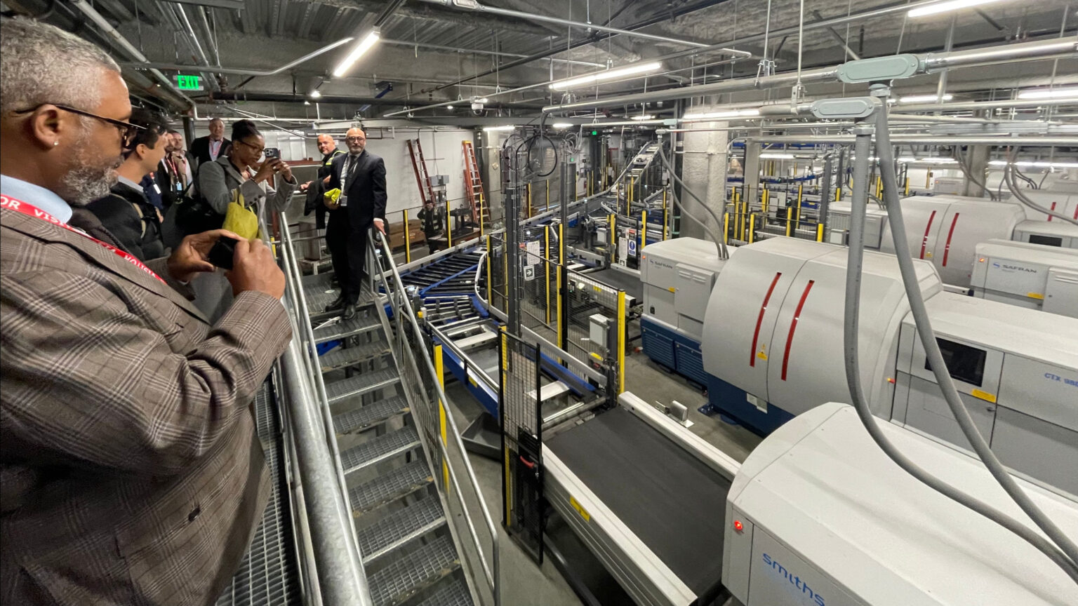 SFO Hosts Behind-the-Scenes Tour Focused on State-of-the-Art Safety ...